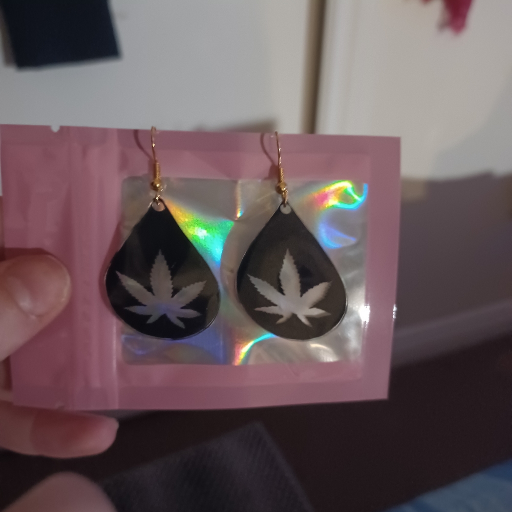 Handmade Earrings - Picture 7 of 7